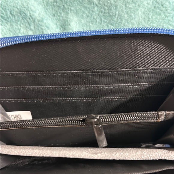 NWOT Blue Zip Wallet with Gold Accent - Picture 3 of 6